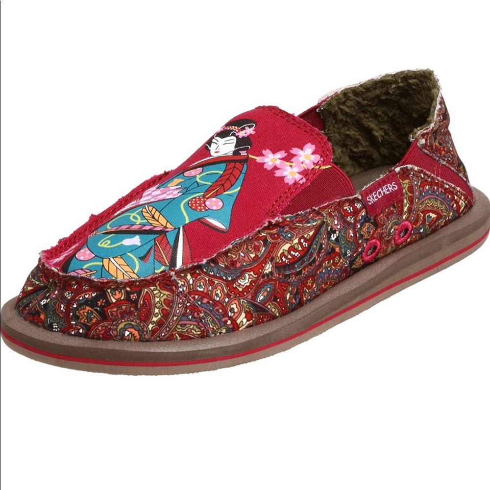 Skechers burgundy Geisha moccasins size 8